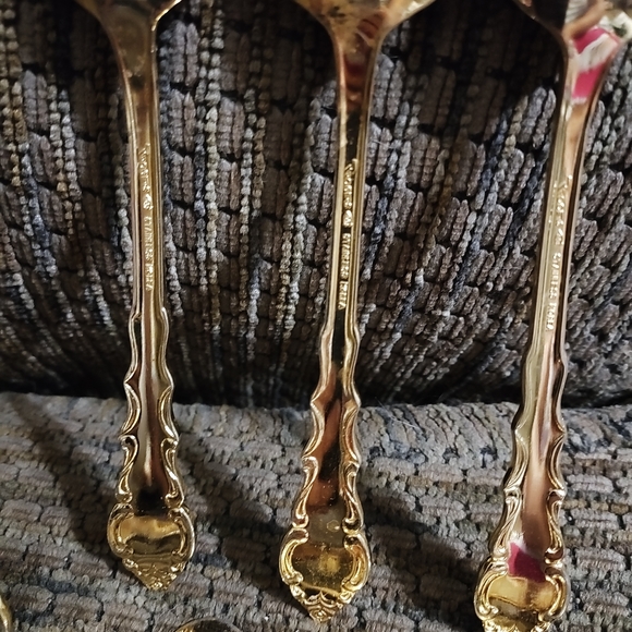 Rogers Golden Melody Flatware Set Gold Electroplated Stainless Steel 34pcs - Picture 13 of 16